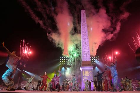 the biggest city in the world|Paris kicks off Paralympic Games with opening ceremony in heart .